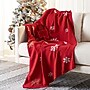Safavieh Holiday Collection 4'-2" x 5'-0" Frosty Wish Throw, Red/White (HOL2011A-5060)~#|#~838C7179-1E7D-4116-BCC6268169201CF1_sc7