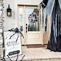 Haunted Hill Farm 1.8-Ft. Gothic Skull Wreath with Multicolor Flowers, Indoor or Covered Outdoor (HHWRTHSKL-7)~#|#~sp323423453_sc7